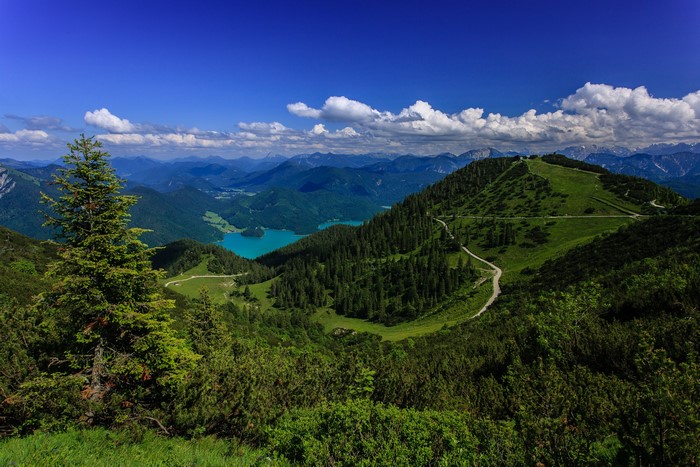 Scenic view of Bavarian Alps with turquoise lake