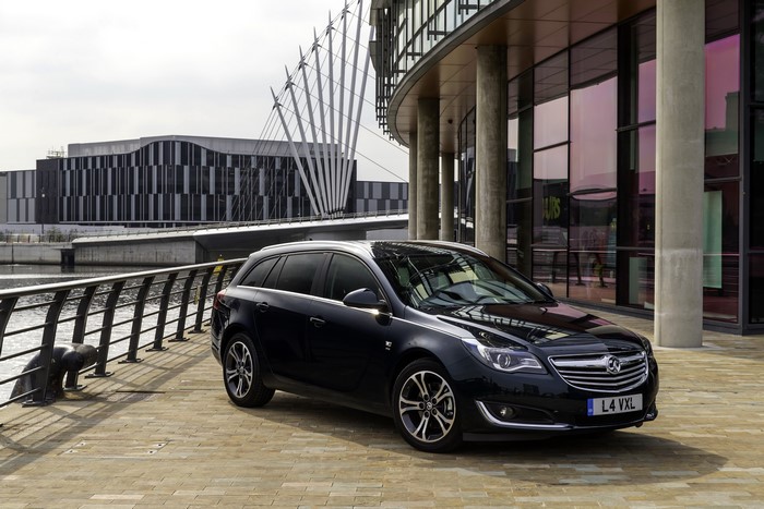 Black 2013 Vauxhall Insignia Sports Tourer