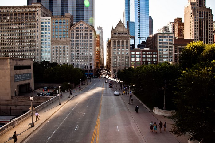 Chicago city street with skyscrapers and the Art Institute