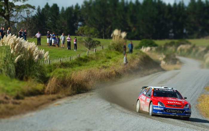 Citroen Xsara rally car on a dirt road