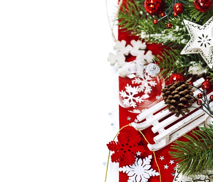 Christmas Decorations with Pine Cone and Snowflakes