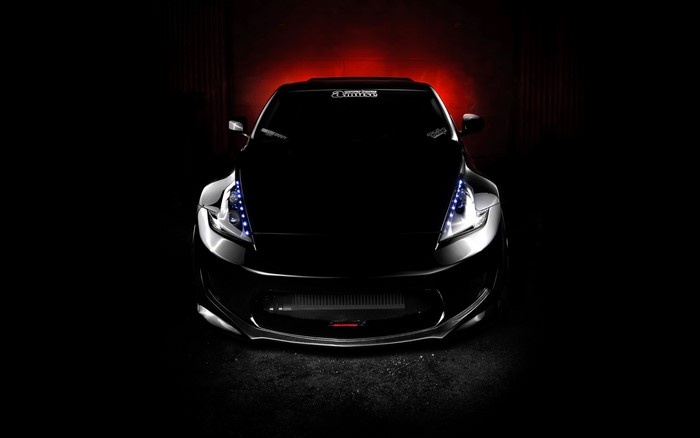 Black Nissan 370Z Front View