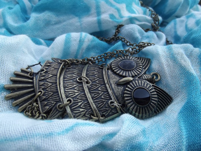 4K Owl Pendant Necklace on Blue and White Scarf