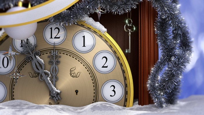 Christmas clock with ornaments and key