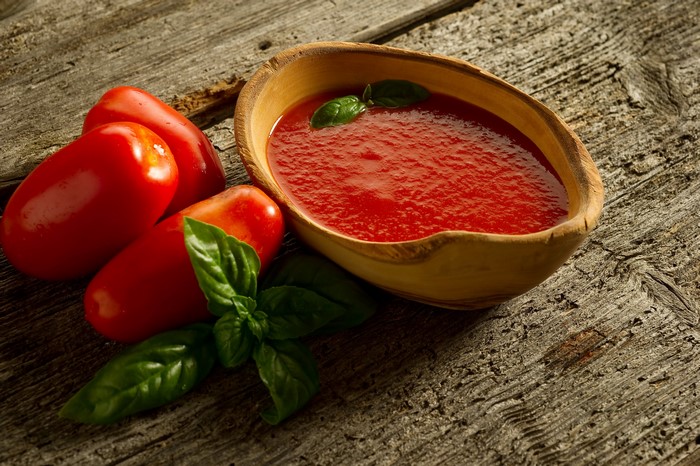 Tomatoes and tomato juice in a bowl