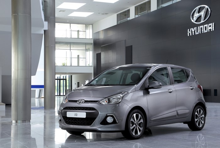 2013 Hyundai i10 in a showroom