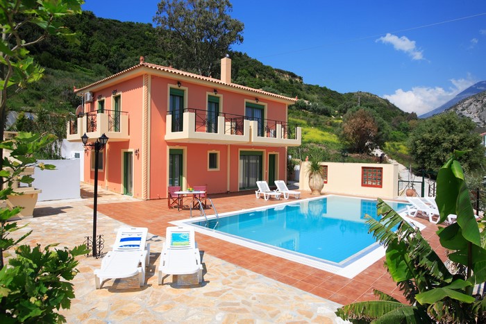 Peach villa with pool in Cephalonia, Greece