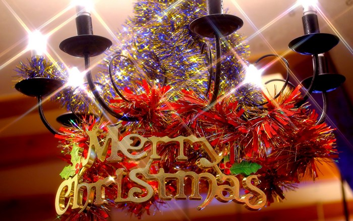 Christmas chandelier with Merry Christmas decoration