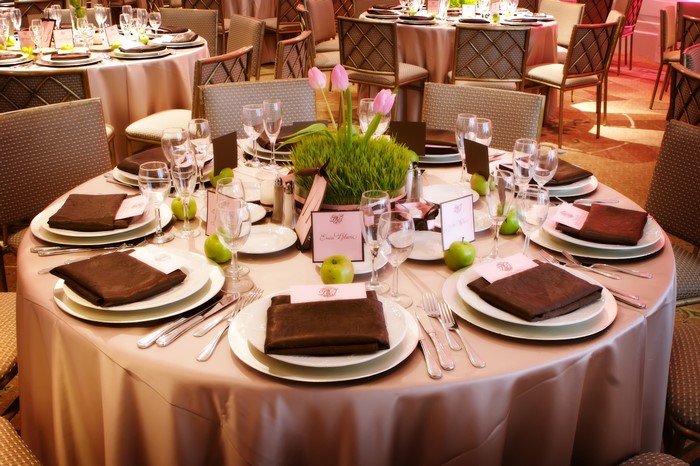 Elegant table setting with floral centerpiece