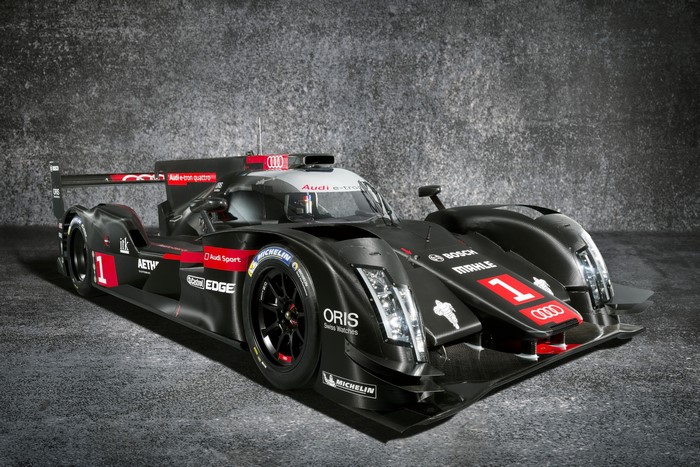 Audi R18 e-tron quattro race car