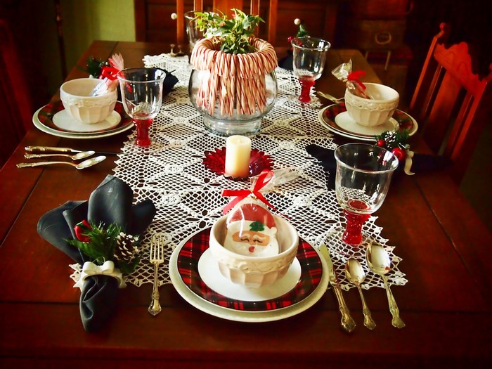 Christmas table setting with Santa cookie
