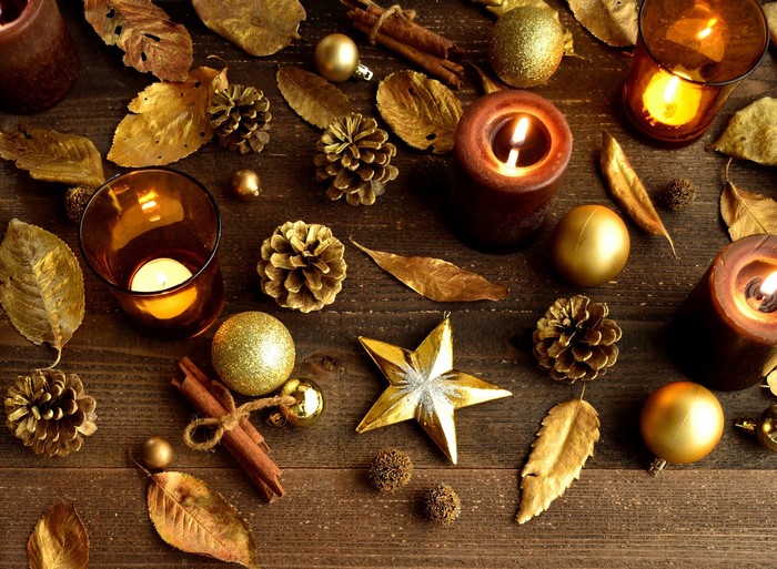 Christmas Decorations with Candles and Pine Cones