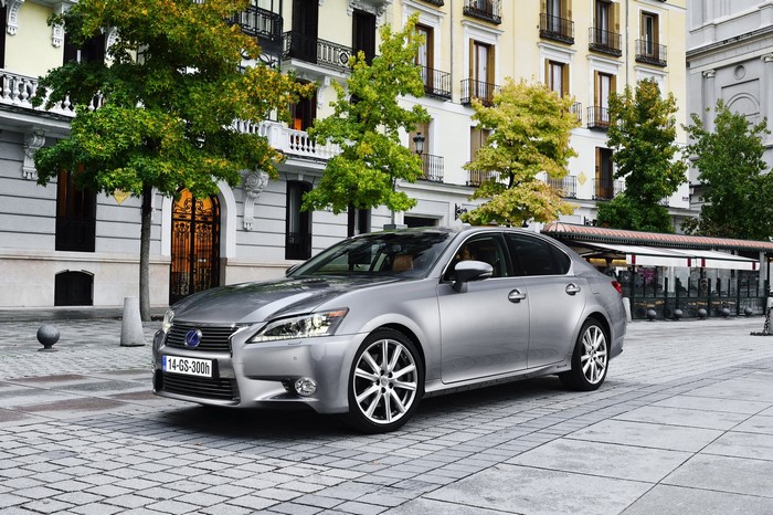 2014 Lexus GS 300h parked on a cobblestone street