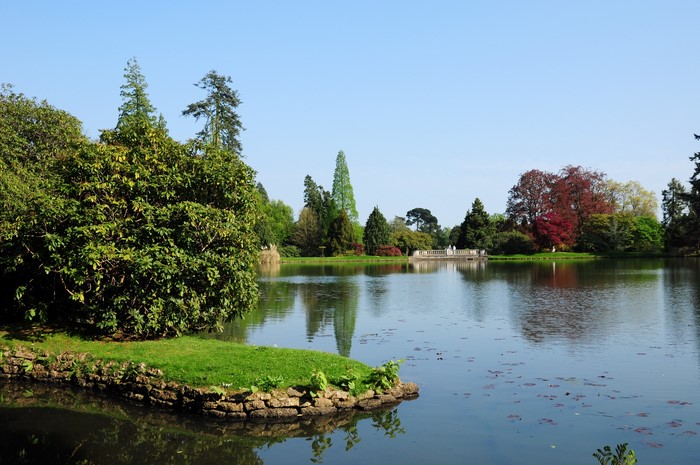 Lake and trees in a park in Sheffield, England