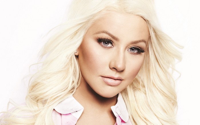 Christina Aguilera blonde hair close-up portrait