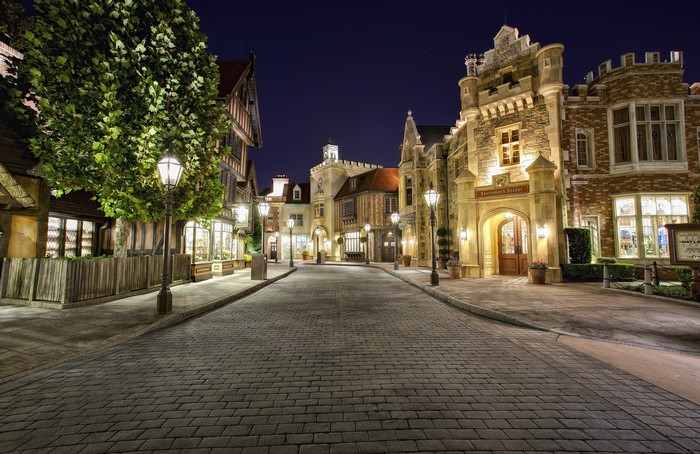 Street scene at night in a European-style village