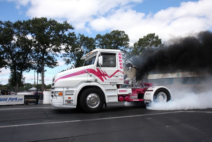 4K Scania Truck Emitting Smoke