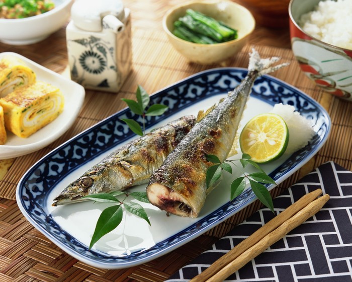 Grilled Fish with Lime and Side Dishes