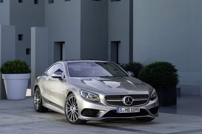 Silver Mercedes-Benz S500 4Matic Coupe
