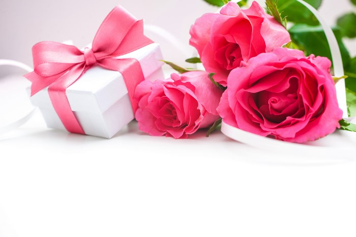 Pink Roses and Gift Box with Pink Bow