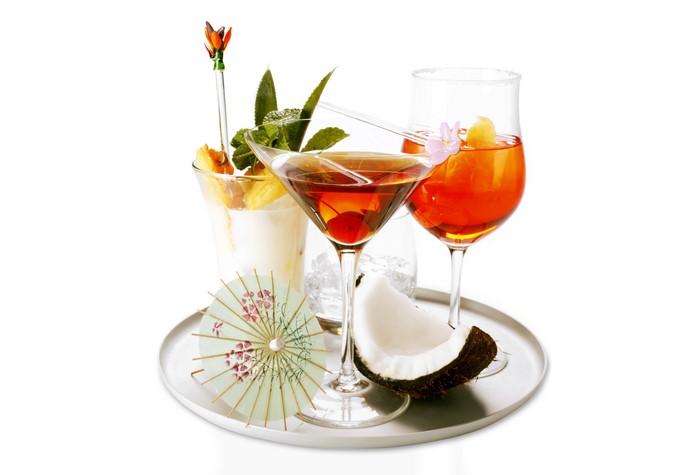 Tropical Cocktails with Coconut and Pineapple