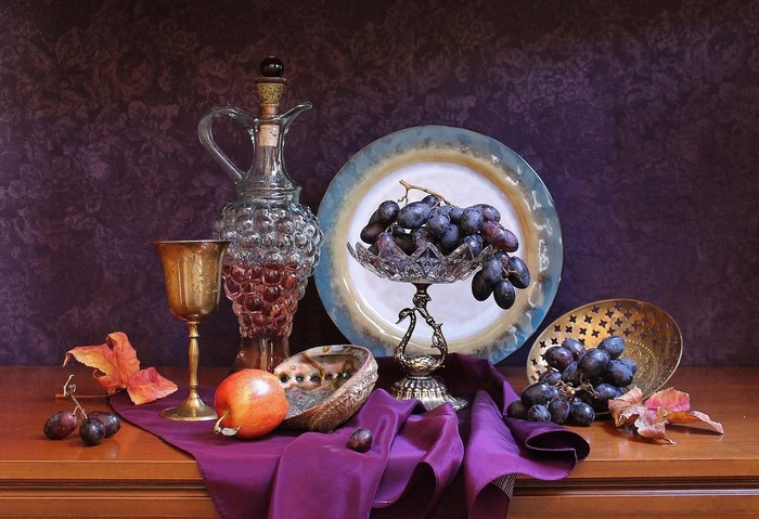 Still-life with grapes, apple, and wine jug