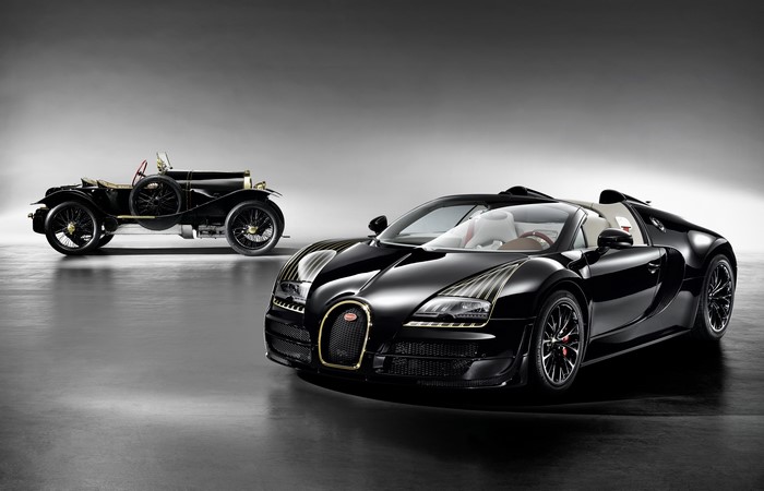 Bugatti Veyron 16.4 Black Bess and Vintage Bugatti
