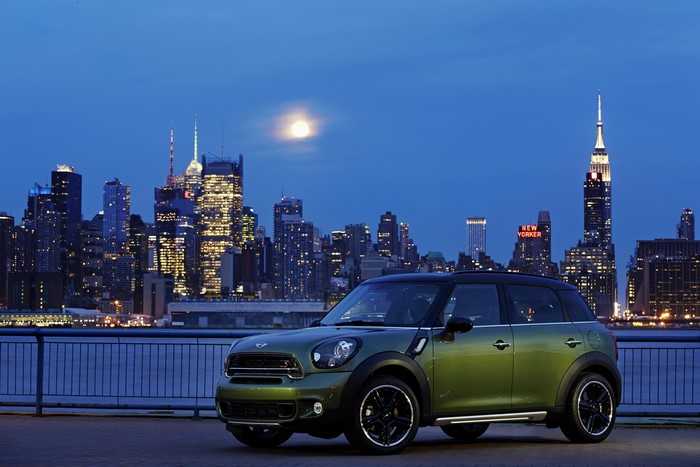 Green Mini Countryman Cooper SD in New York City at Night