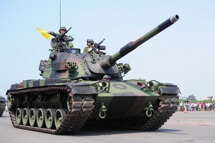 CM-11 Taiwan Tank with Crew