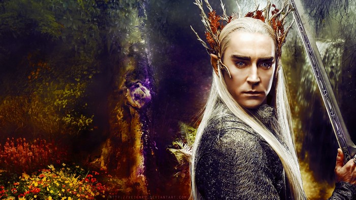 Thranduil from The Hobbit holding a sword