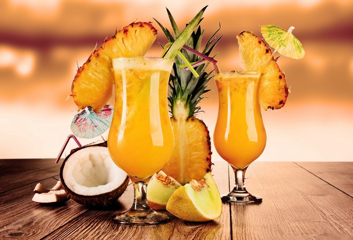 4K Drinks Cocktail Pineapples Coconuts Highball glass