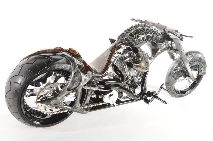 Customized motorcycle with a dragon-like design