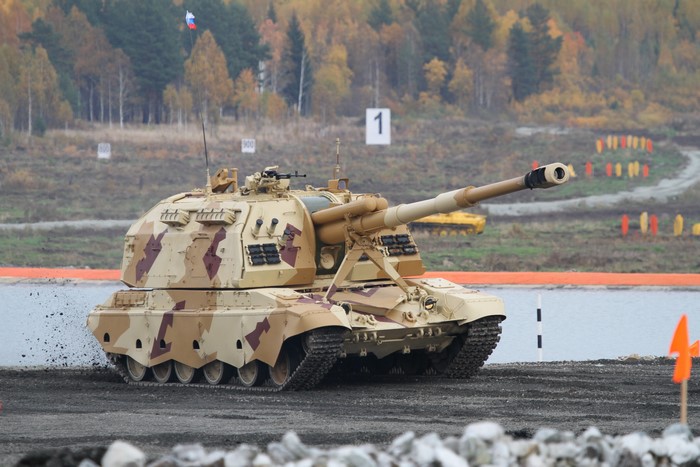 4K 2S19M1 MSTA-S Self-Propelled Howitzer