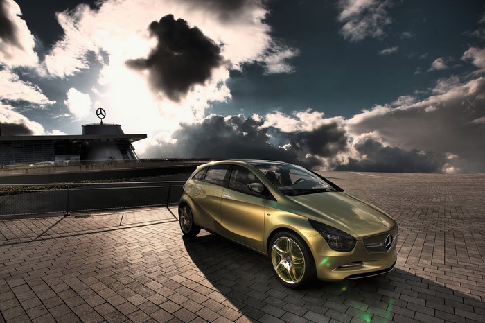 Mercedes-Benz BlueZERO concept car