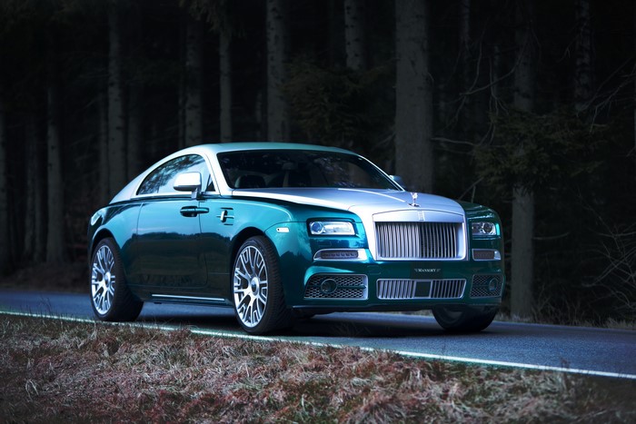 Mansory Rolls-Royce Wraith Coupe in Forest