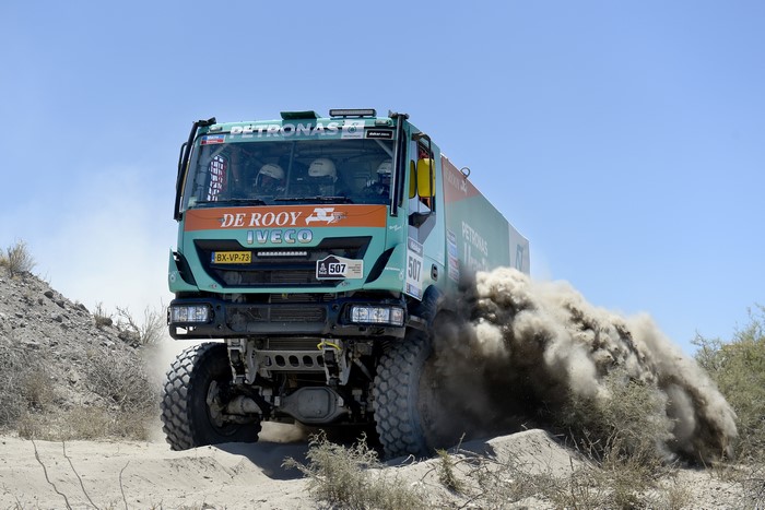 Dakar 2014 IVECO truck racing