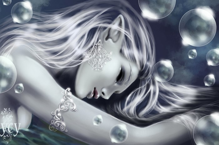 Elf with white hair and bubbles