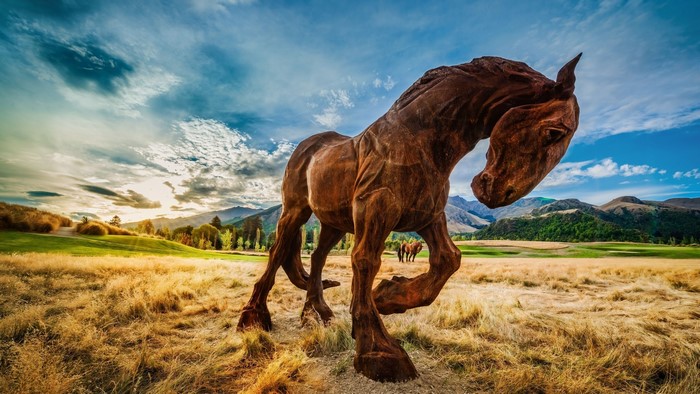 Giant Horse Sculpture in New Zealand Grasslands
