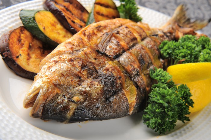 Grilled Fish with Eggplant and Lemon