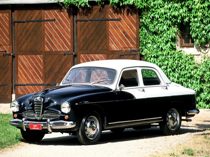 1954-1959 Alfa Romeo 1900 Super Berlina