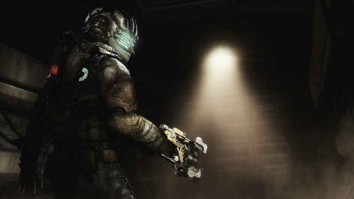 Isaac Clarke from Dead Space holding a weapon