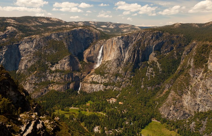 Yosemite National Park with Waterfalls and Mountains