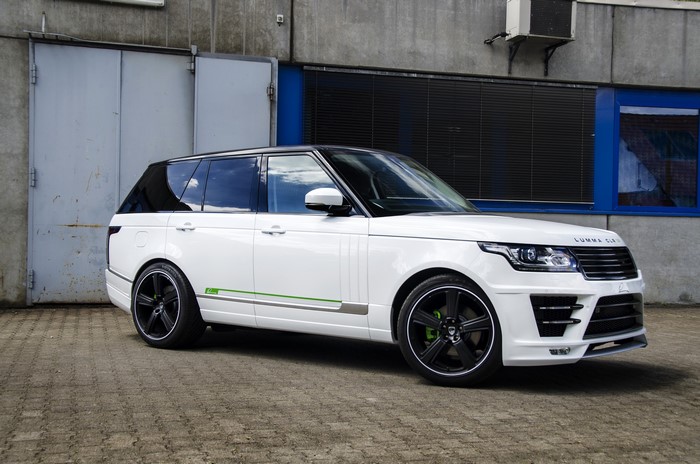 White Lumma Design CLR SR Range Rover Vogue