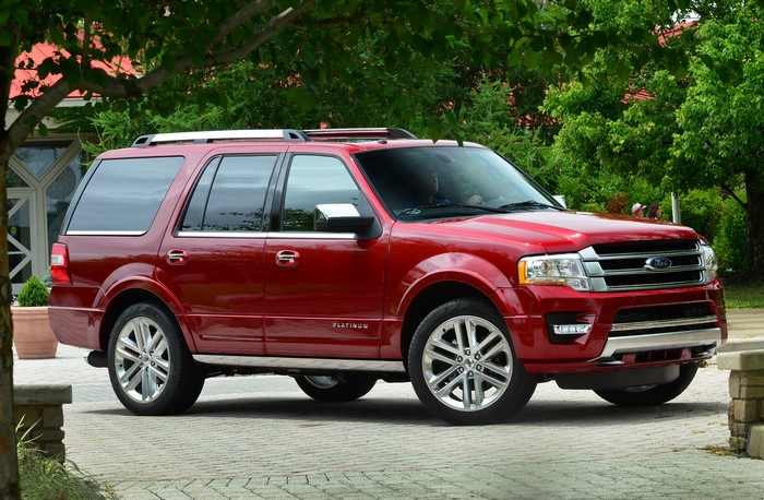 Red 2015 Ford Expedition Platinum SUV