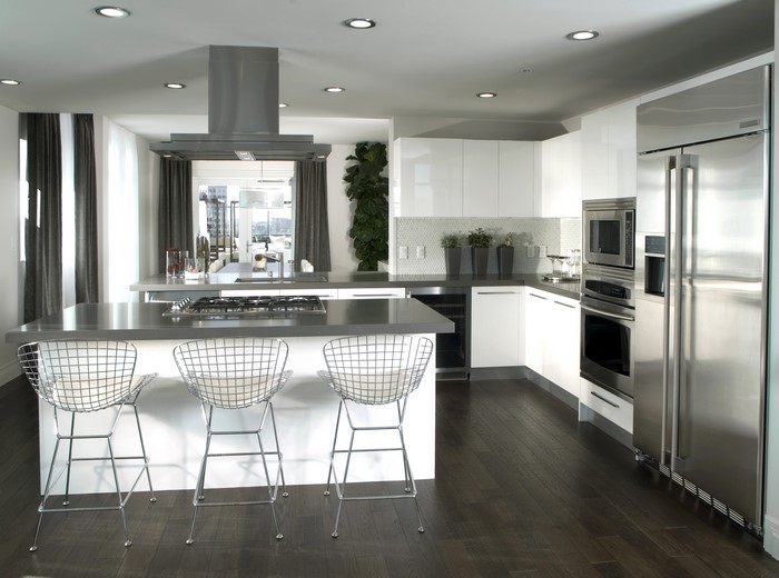 Modern Kitchen with Island and Bar Stools