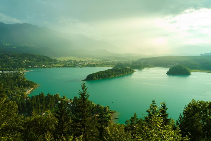 Faaker See, Austria: Mountains and Turquoise Lake Scenery