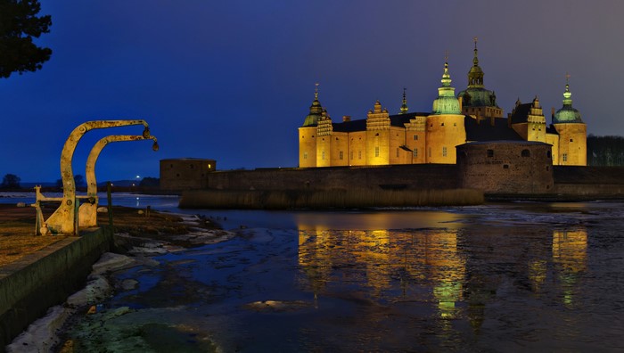 Kalmar Castle at Night