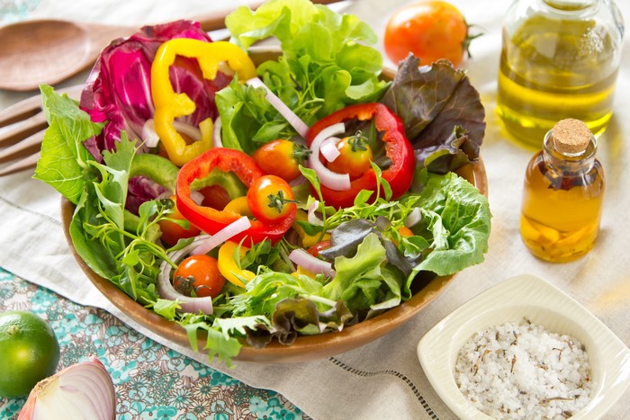 Fresh Salad with Bell Peppers and Tomatoes