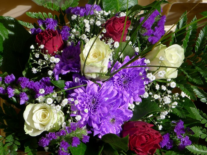 Bouquet of Roses, Chrysanthemums, and Statice