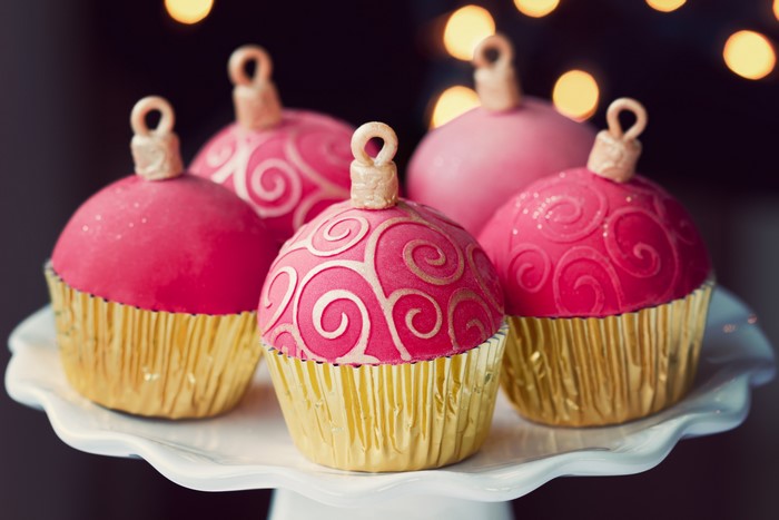 Christmas ornament cupcakes on a cake stand